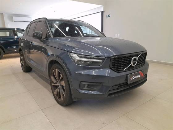 VOLVO XC40 1.5 T5 RECHARGE R-DESIGN GEARTRONIC